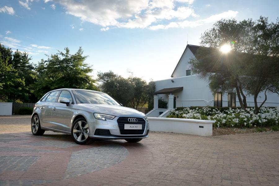  Audi A3 Sportback 1.4 TFSI (8V) 2016 года  (ZA) (фото 14 из 26)